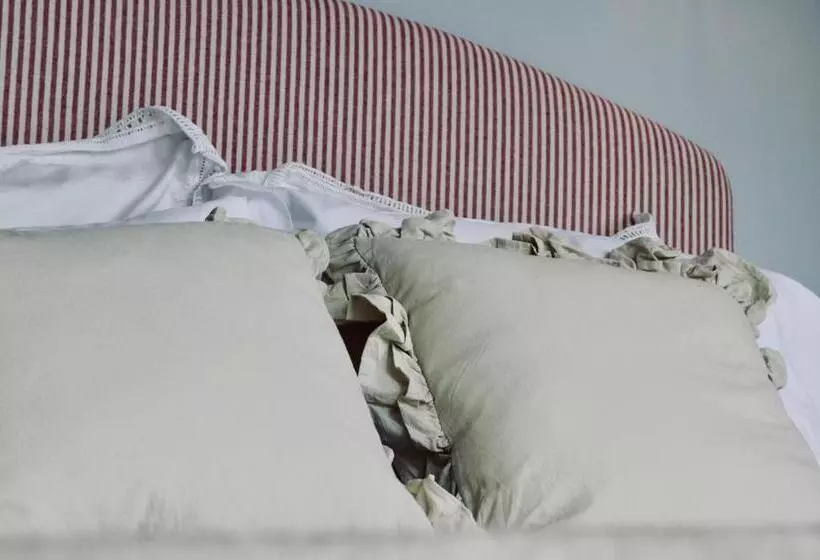 Hotelli The London & Paris