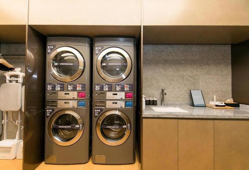 Ji Hotel Jinan Daming Lake Tongyuanju Front Street