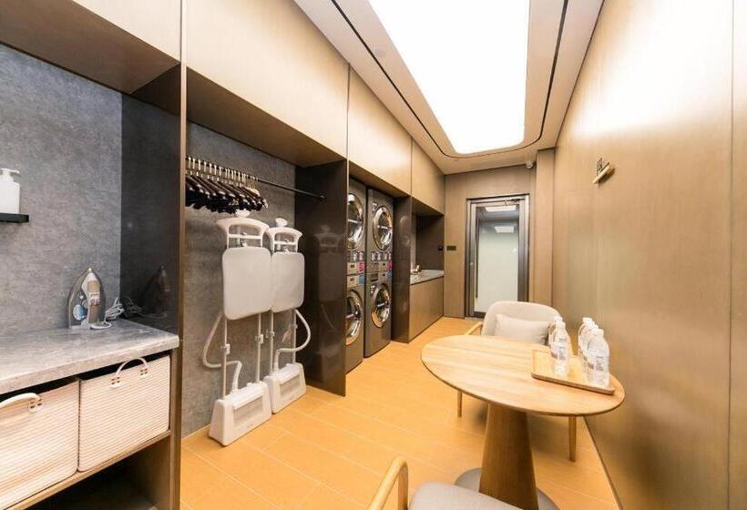 Ji Hotel Jinan Daming Lake Tongyuanju Front Street