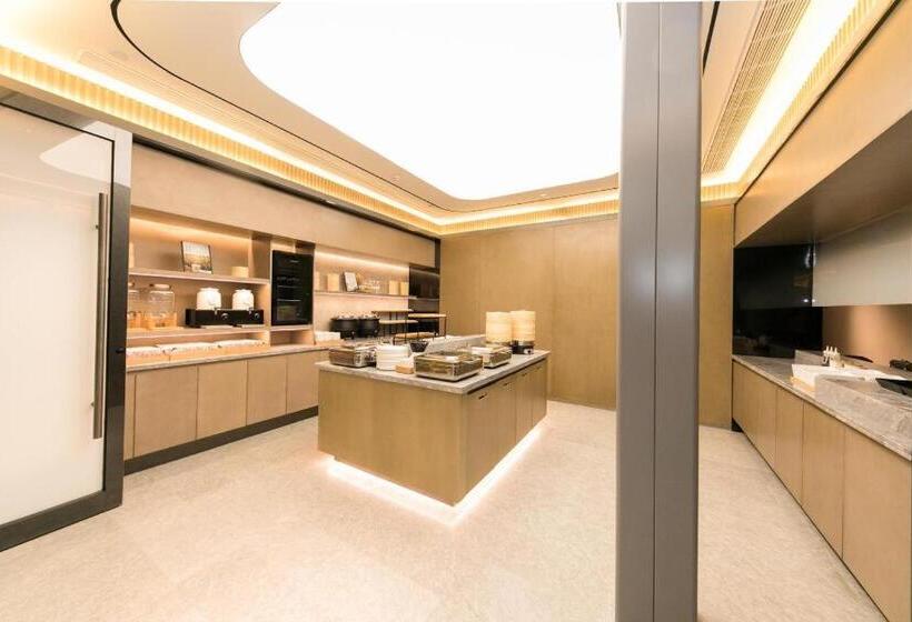 Ji Hotel Jinan Daming Lake Tongyuanju Front Street