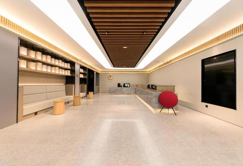 Ji Hotel Jinan Daming Lake Tongyuanju Front Street