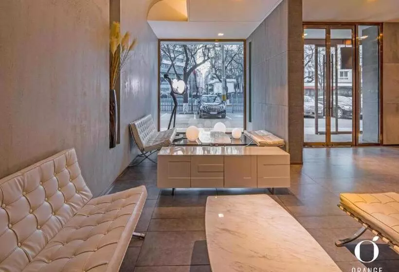 Orange Hotel Beijing Wangfujing Pedestrian Street