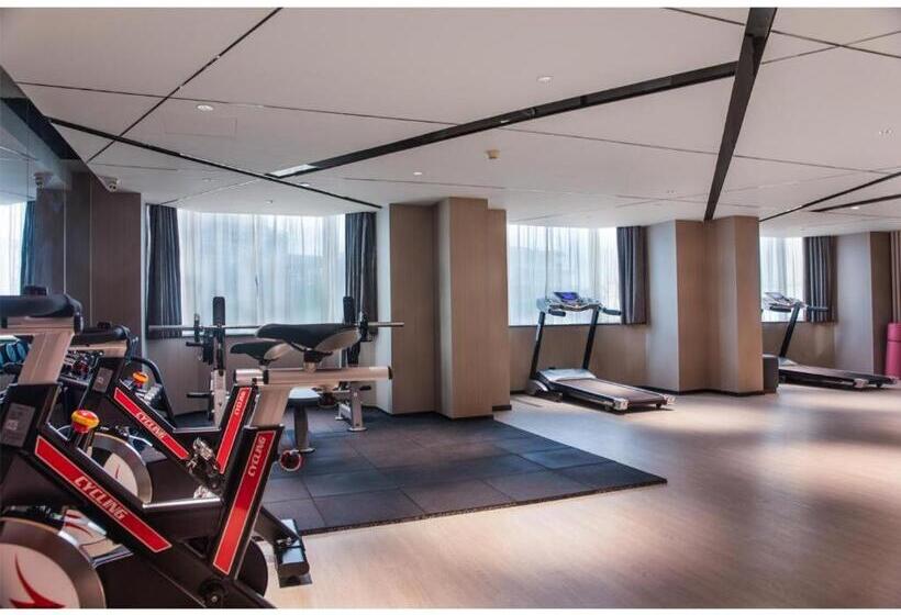 Orange Hotel Guangzhou Ouzhuang Metro Station