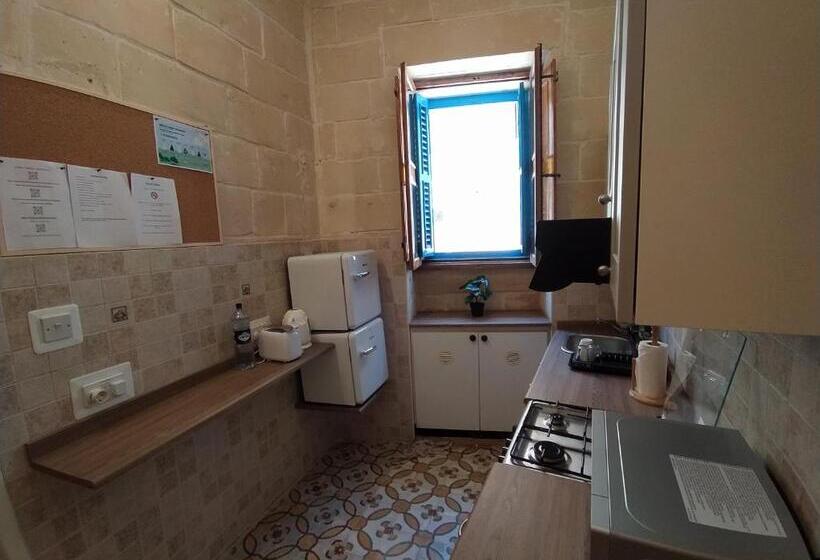 پانسیون 3 Cities Heart 1