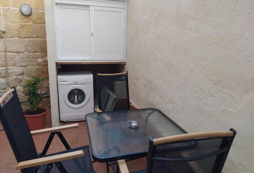 پانسیون 3 Cities Heart 1