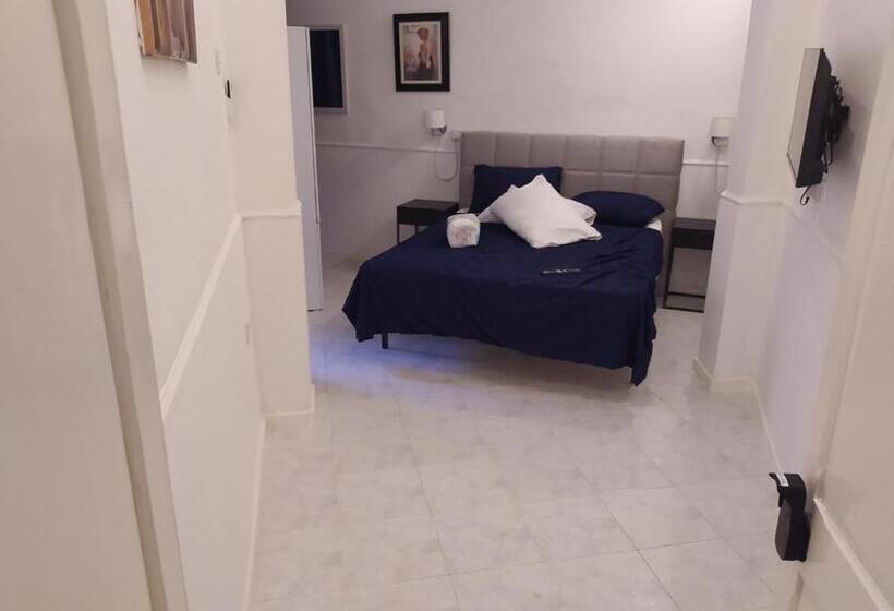 پانسیون 3 Cities Heart 1