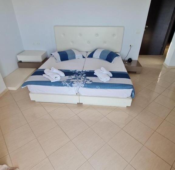 پانسیون Antigoni Bellavista Suites