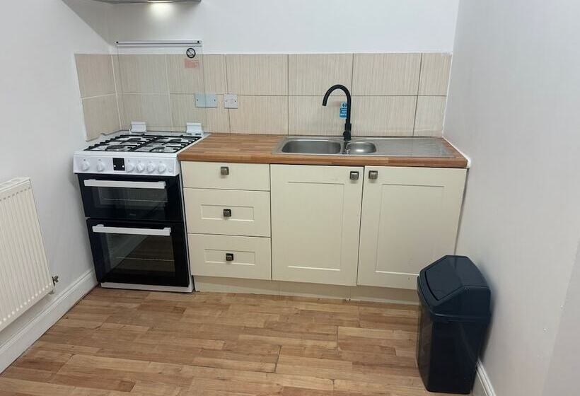 פנסיון The Paradise Guest House