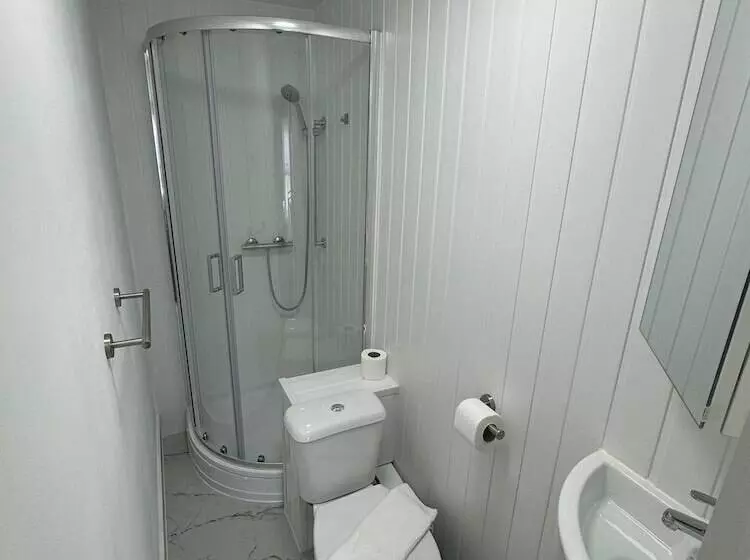 Majatalo The Paradise Guest House