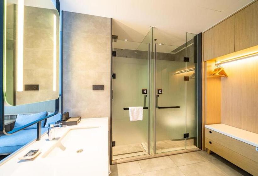 استراحتگاه 珠海横琴星乐度露营小镇