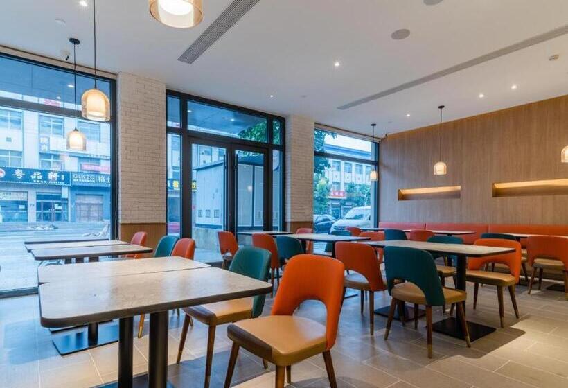 Hanting Hotel Baoding Baigou International Suitcase And Bags Bazaar