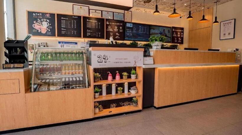 Hanting Hotel Dangtu County