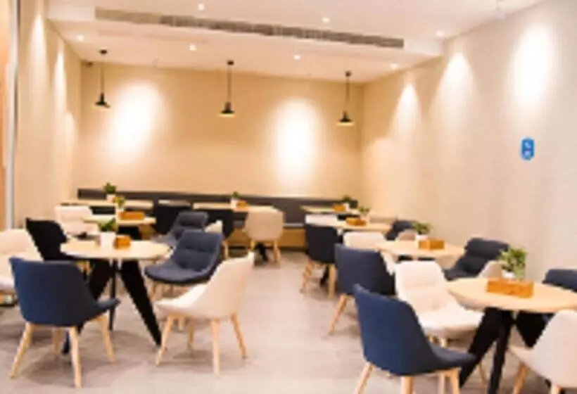 Hanting Hotel Dangtu County