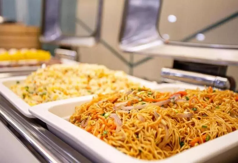 Hanting Hotel Hanting Tangshan Caofeidian Kenfeng Street