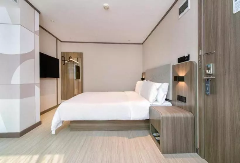 Hanting Hotel Maoming Railway Station