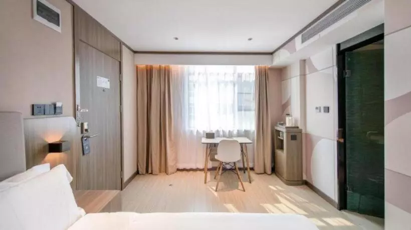 Hanting Hotel Maoming Railway Station