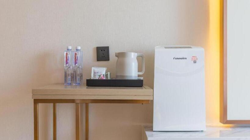 Lavande Hotel Tianjin Huayuan