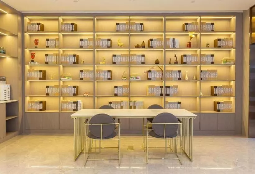 Starway Hotel Chuzhou Mingguang Tiyu Road