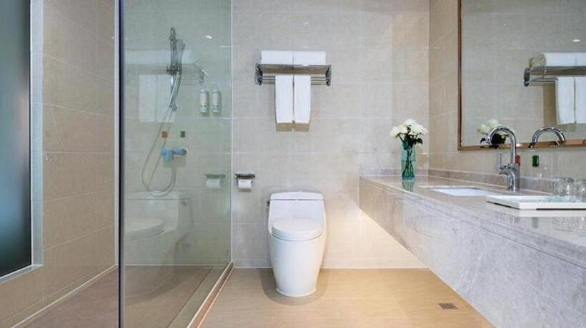 Vienna Hotel Guangdong Foshan West Station Airport Luocun