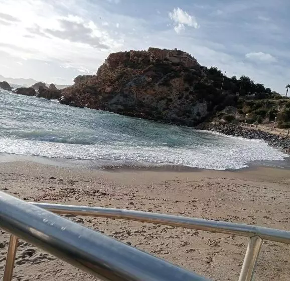 Retkeilymaja Habitacion En Cartagena Privadas Tranquilo