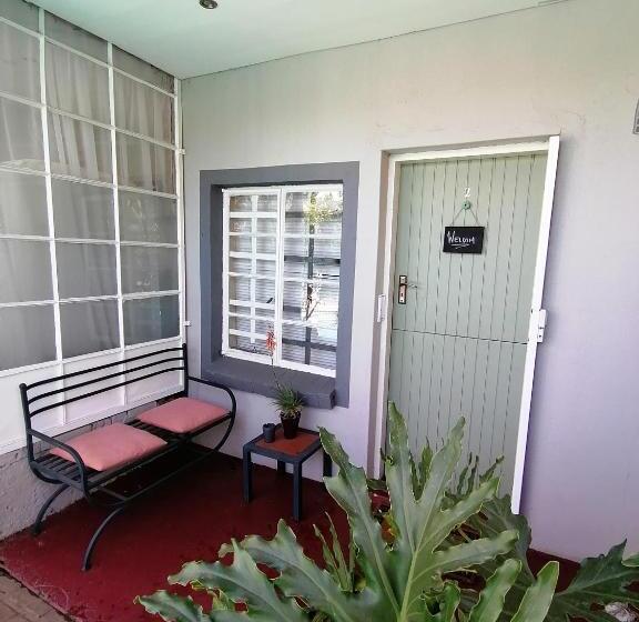 צימר Hill Manor Room 2 Self Catering Unit