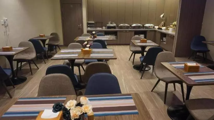 Hanting Hotel Xingtai Ningjin County Bus Station