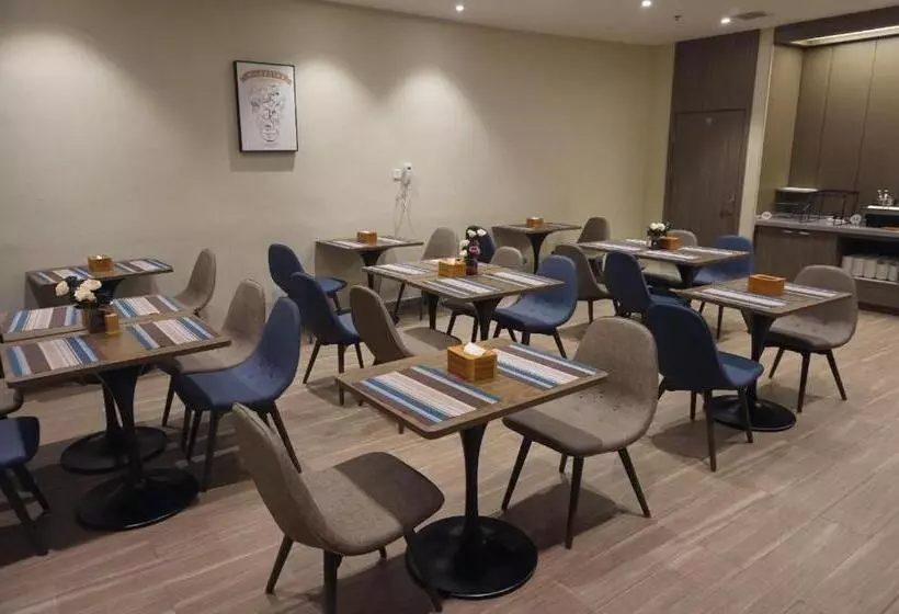 Hanting Hotel Xingtai Ningjin County Bus Station