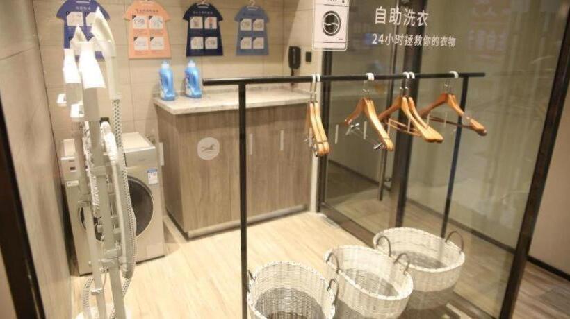 Hanting Hotel Yulin Railway Station