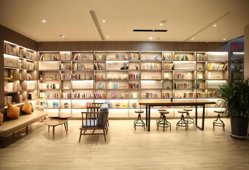 Hanting Hotel Yulin Railway Station