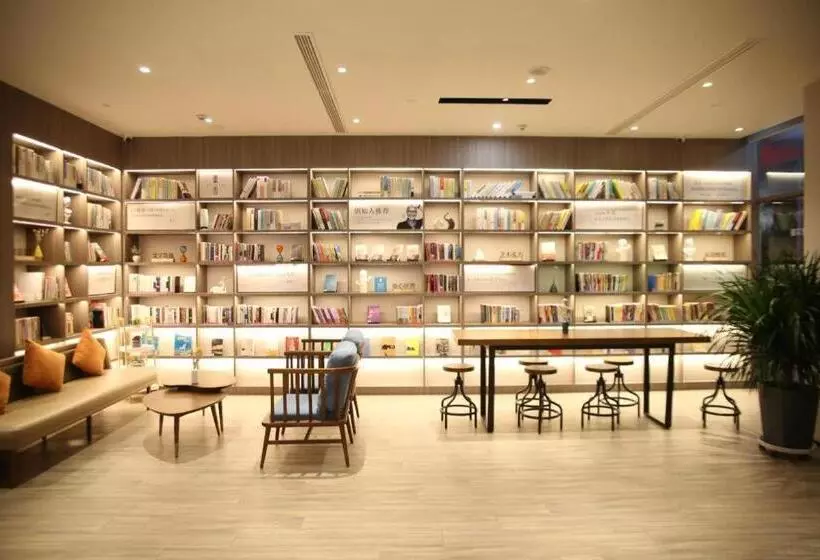 Hanting Hotel Yulin Railway Station