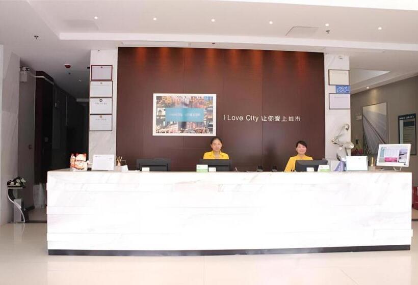 Hotel City Comfort Inn Changsha West Station Lugu Meixi Lake East Branch