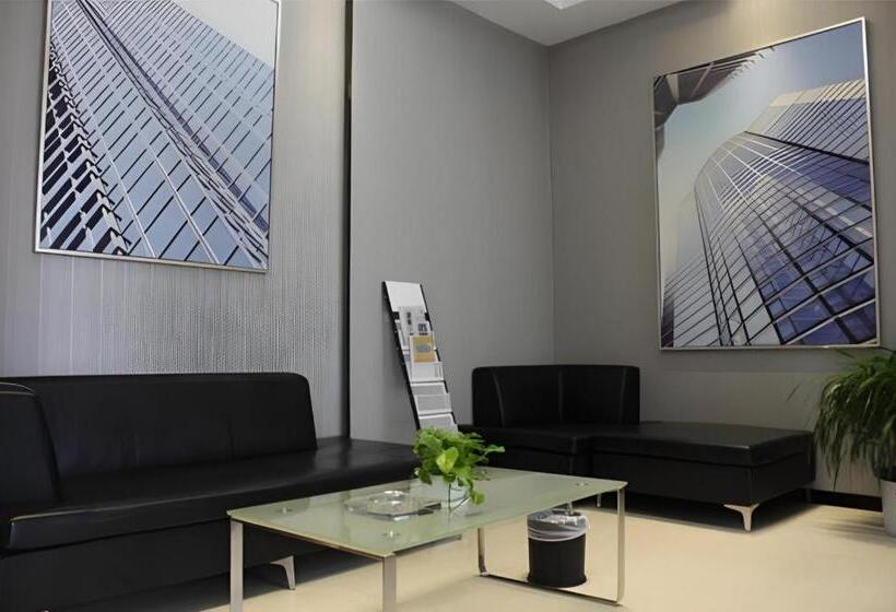 Hotel City Comfort Inn Changsha West Station Lugu Meixi Lake East Branch