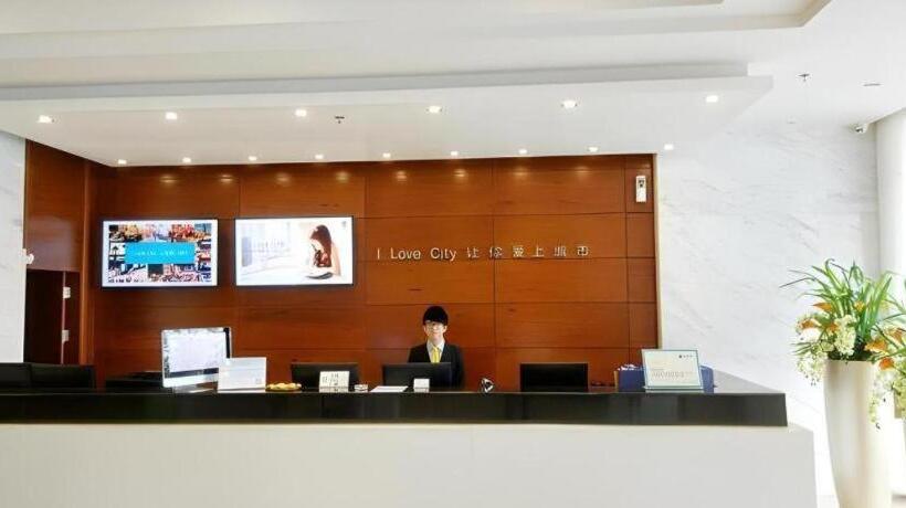 Otel City Comfort Inn Maoming Gaozhou Chengdong Passenger Station