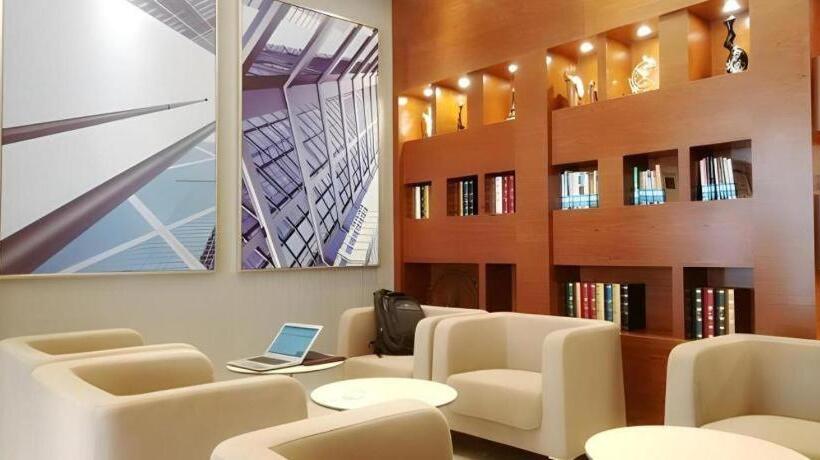 Otel City Comfort Inn Maoming Gaozhou Chengdong Passenger Station