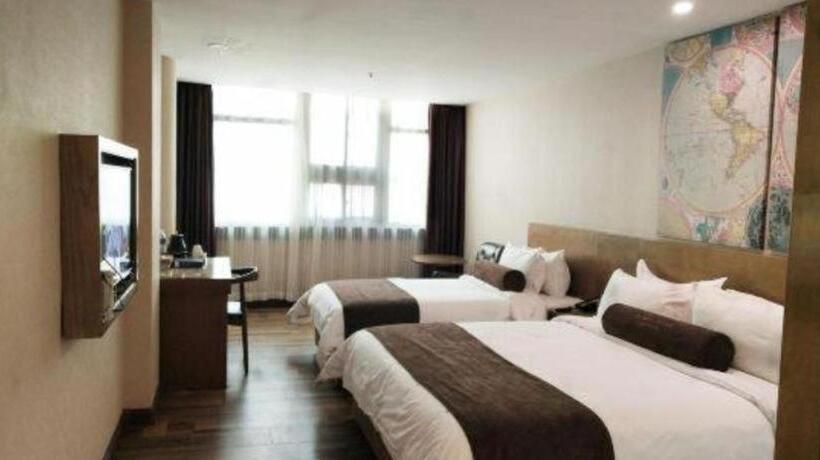 Hotel James Joyce Coffetel Baoding Railway Station