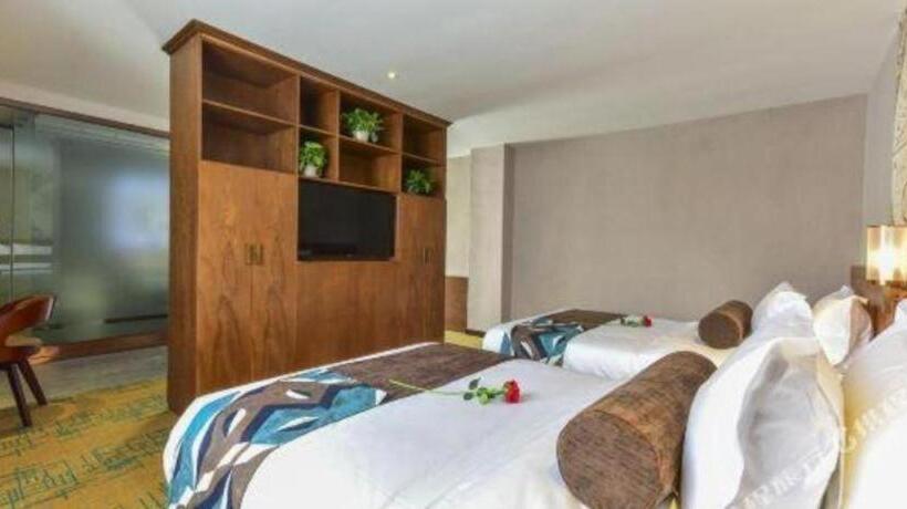 Hotel James Joyce Coffetel· Xining Chaidamu Road