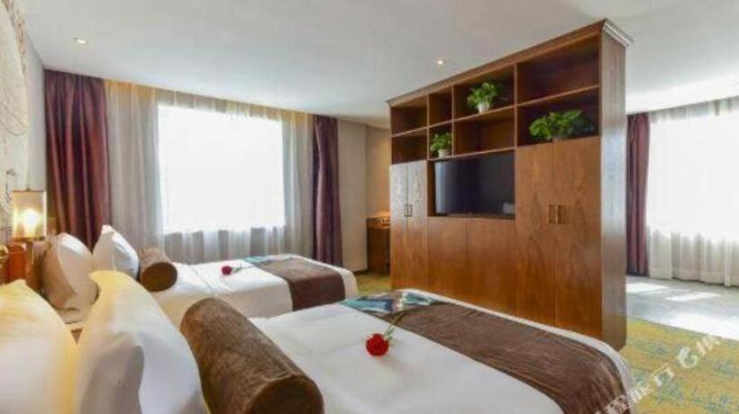 Hotel James Joyce Coffetel· Xining Chaidamu Road