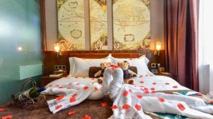 Hotel James Joyce Coffetel· Xining Chaidamu Road