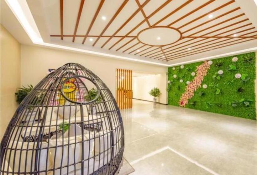 Immersing Hotel Yangshuo West Street Li Lake Travel Photography