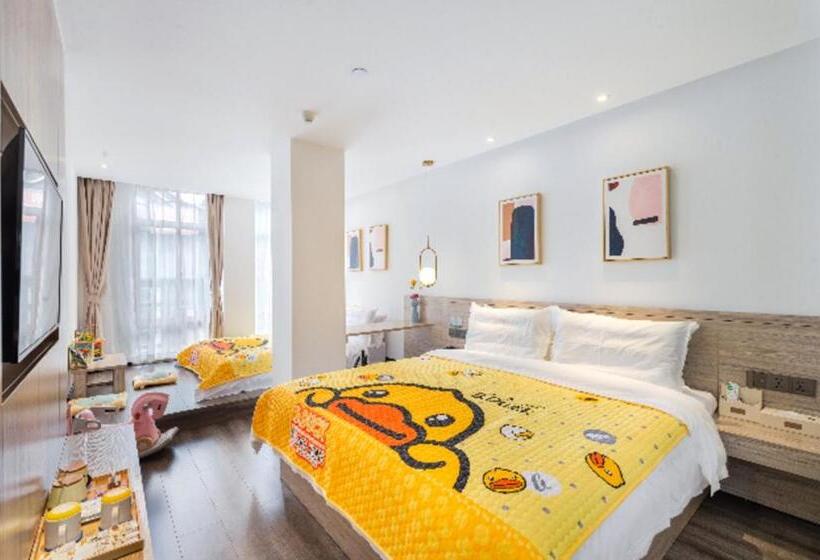 Immersing Hotel Yangshuo West Street Li Lake Travel Photography