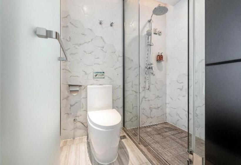 Immersing Hotel Yangshuo West Street Li Lake Travel Photography