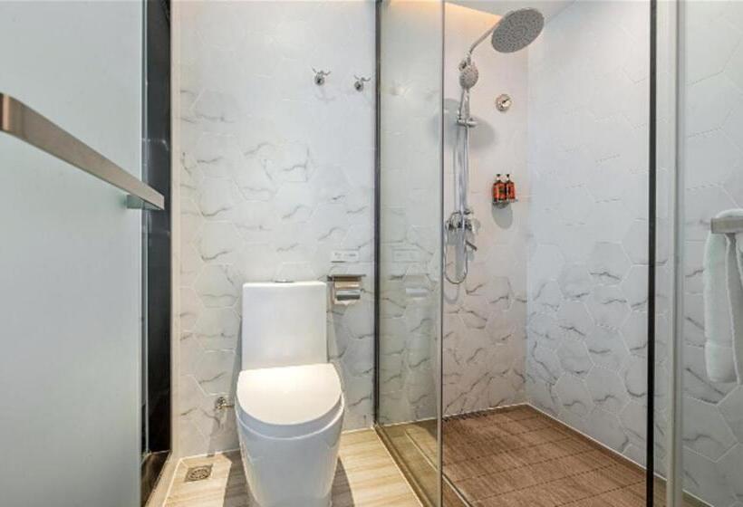 Immersing Hotel Yangshuo West Street Li Lake Travel Photography