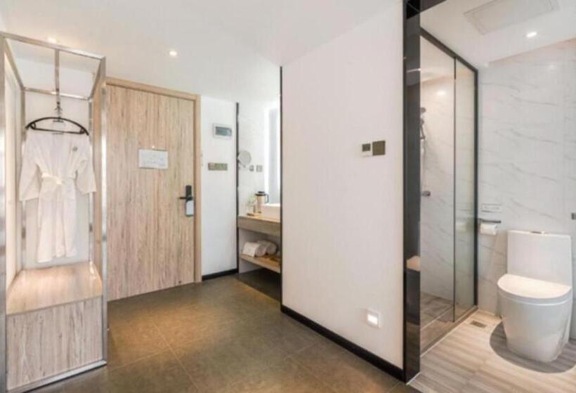 Immersing Hotel Yangshuo West Street Li Lake Travel Photography