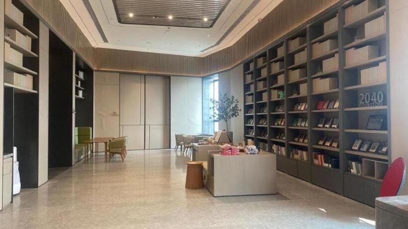 Ji Hotel Chengdu Sichuan Normal University