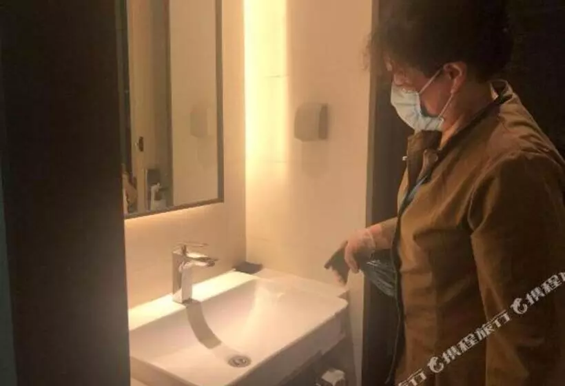 Magnotel Hotel Dandong Railway Yalv River