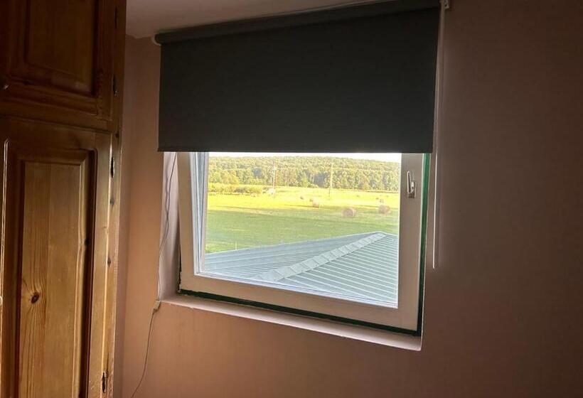 Пансион Konkoly Lovarda és Vendégház Lenti