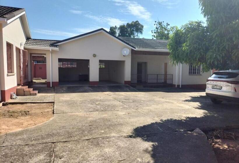 پانسیون Restwell Accommodation