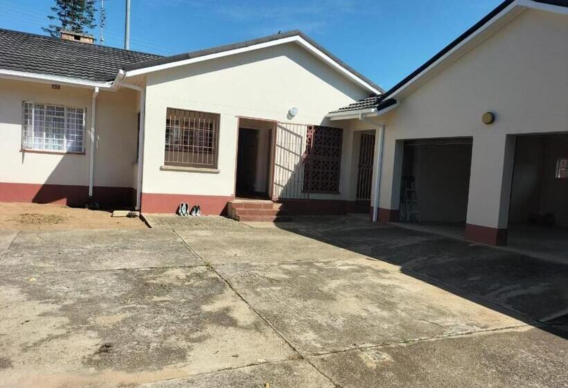 پانسیون Restwell Accommodation