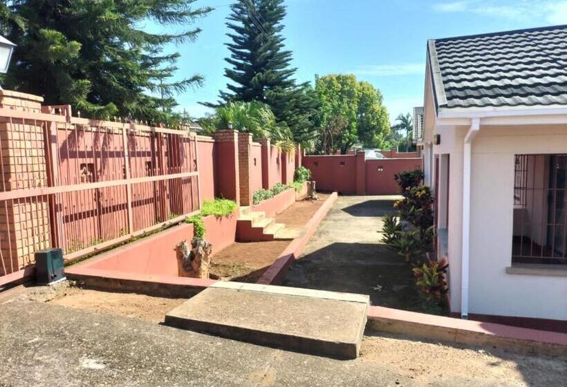 پانسیون Restwell Accommodation