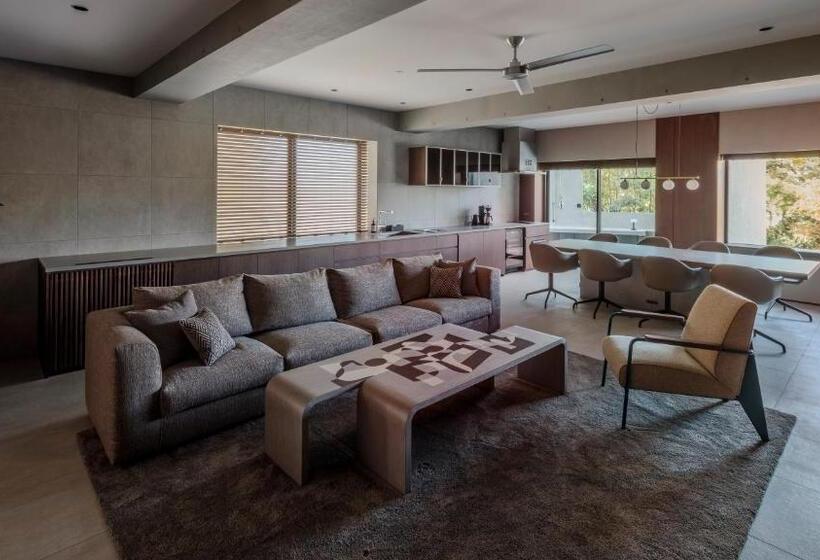 منتجع Not A Hotel Fukuoka